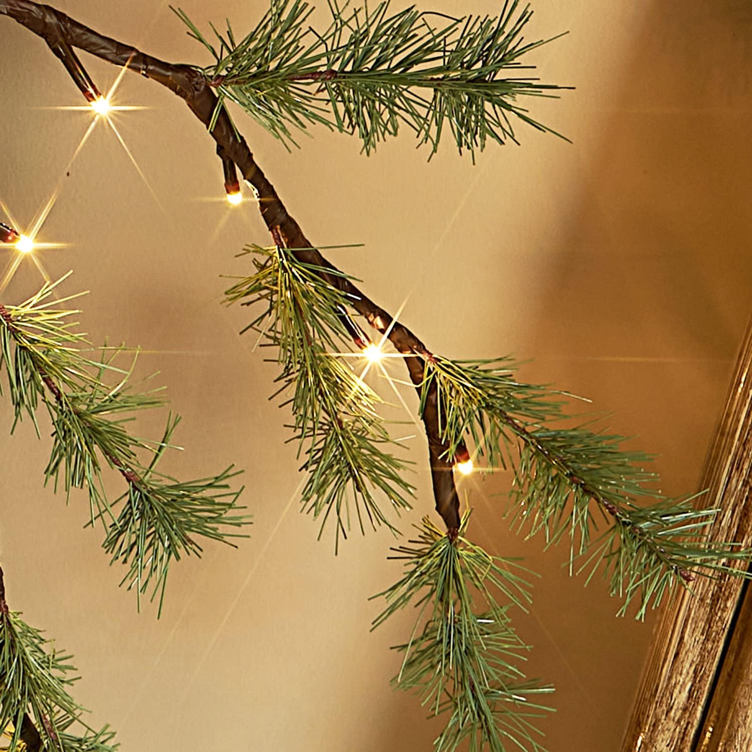 Hairui Lighted Pine Garland Battery Operated with Timer 6FT 48 Lights, Christmas Garland with Lights for Indoor Outdoor Home Holiday Decoration