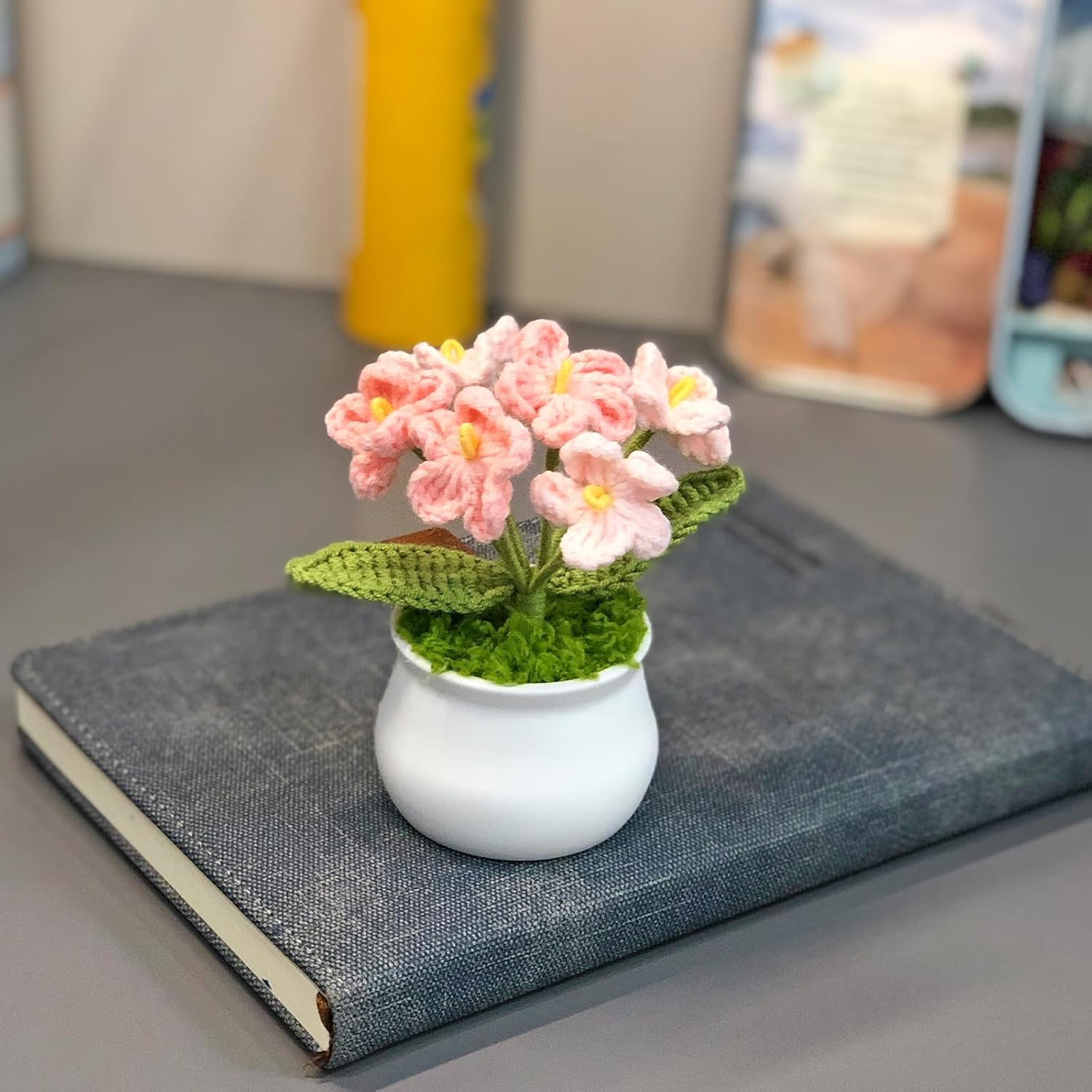 Crochet Flowers Cute Flower, Christmas Birthday Gifts for Women and Coworkers, Thanksgiving, Teacher, Graduation, Valentines, Desk Decor,Home Office Decoration (Pink Gradient Myosotis)