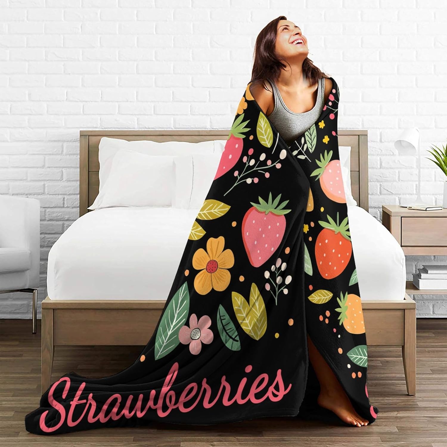 Just A Girl Who Loves Strawberries Throw Blanket Cute Strawberry Fruits Print Throw Blankets Gifts for Couch Sofa Bed Stuff Decor Soft Cozy Fleece Plush Warm Flannel Bedding for Lover 40"x50"