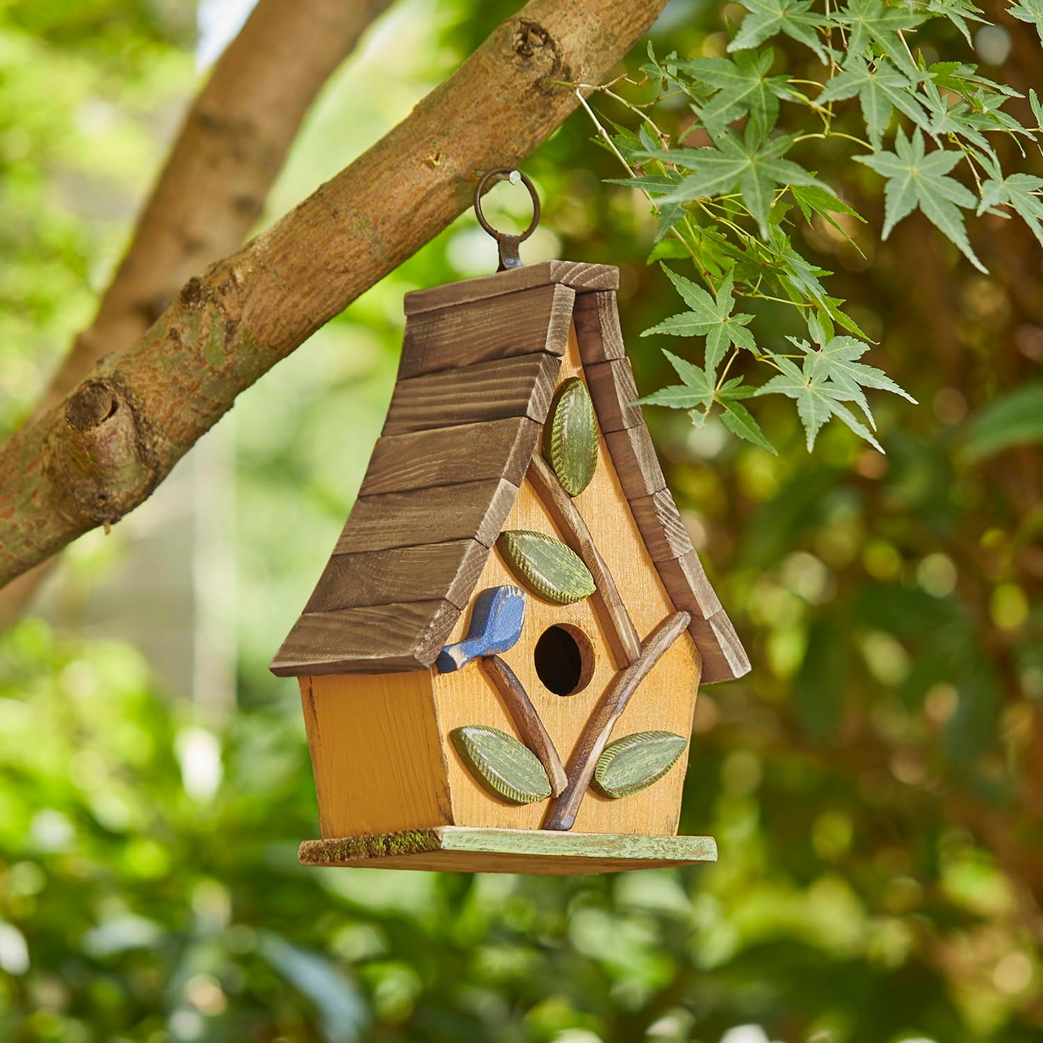 Glitzhome Bird Houses for Outdoors, Solid Wood Bluebird Houses for Outside, 9.5" H Garden Decorative Hanging Birdhouse with Natural Wood Pallet Roof for Finch Swallow Wren Chickadee,Washed Yellow