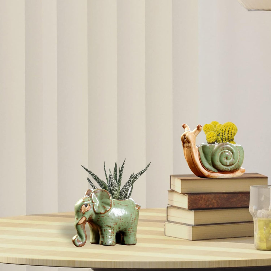 DIYOMR Small Ceramic Planter Pot, 4.3" Vintage Bronze Animal Planters Ceramic Flowerpot Succulent Pots Cactus Pot for Office Home Desktop Decor - Plants Not Included (Elephant Pot)