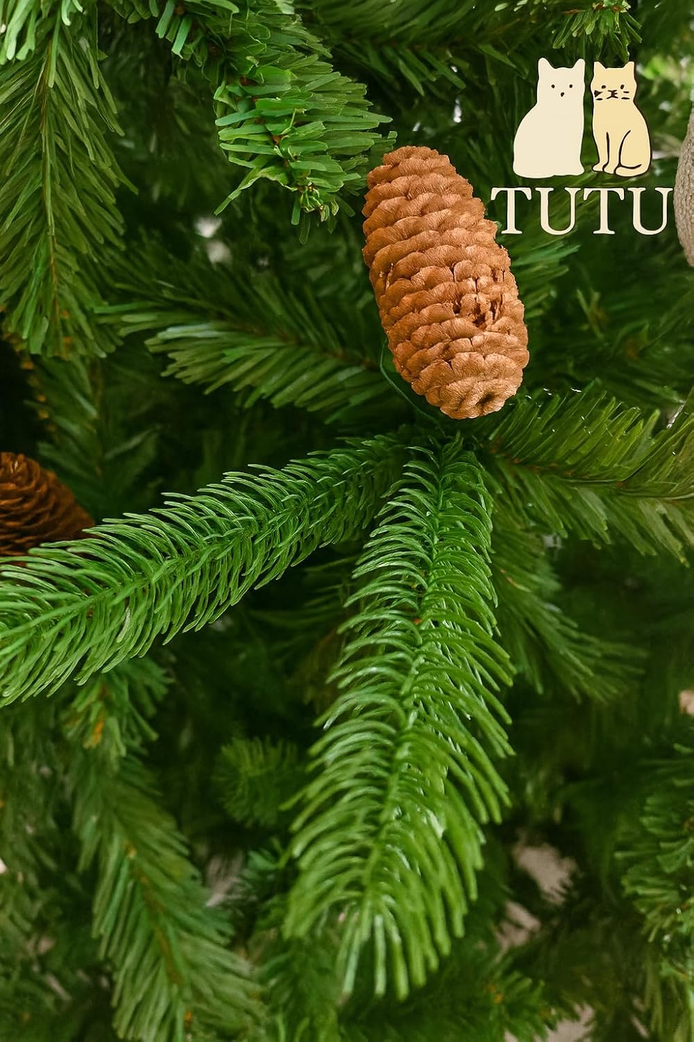 Christmas Tree with Topper – Artificial Pine Tree – Multiple Sizes & Colors (Green, 6ft)
