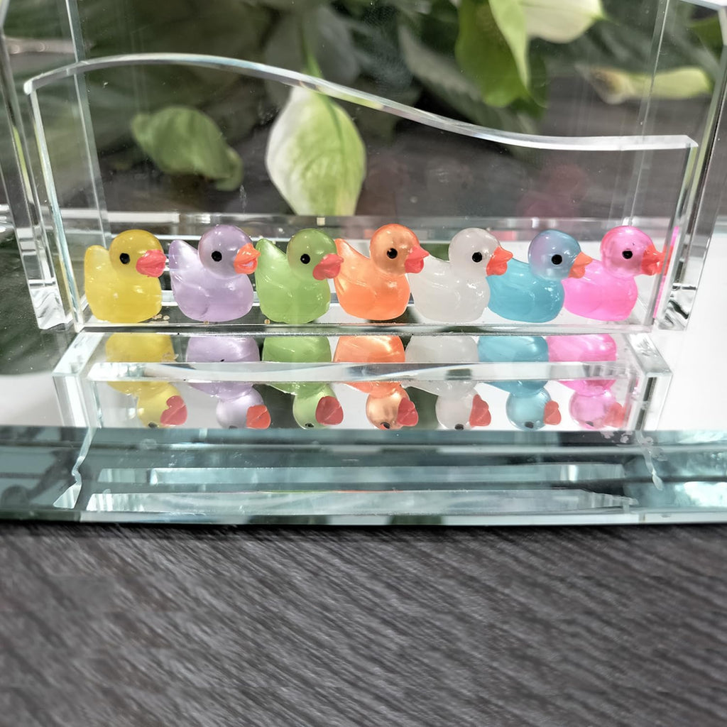 100 Pcs Luminous Mini Resin Ducks Tiny Glow in The Dark Duck Micro Garden Landscape Potted Plants Decoration Aquarium Dollhouse Ornament for Family Crafts Decor