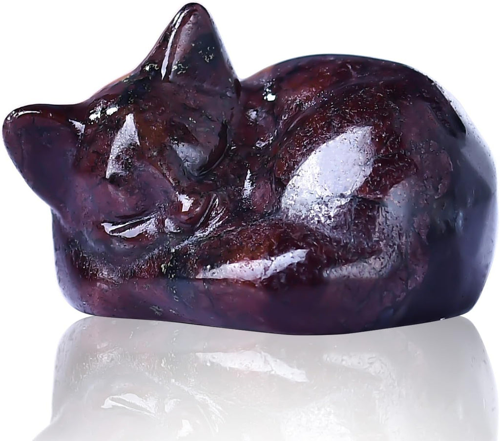 Natural Garnet Cat Crystals Decor Sleeping Cat Statue Healing Crystal Polished Gemstones Bedroom Office Desk Home Decoration A Lucky Decoration
