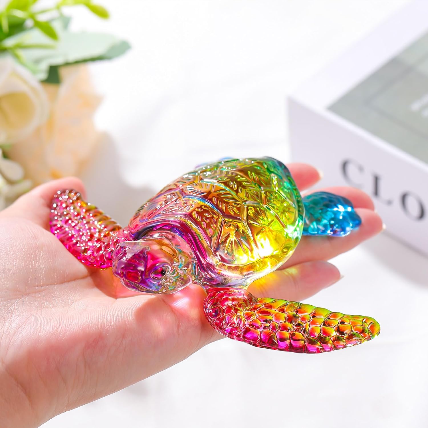 Movdyka Crystal Sea Turtle Decor Gifts for Women, Sea Turtles Statue Blown Art Glass Animals Sculpture Collection Figurine Home Decor, Paperweight Birthday Present for Best Frien