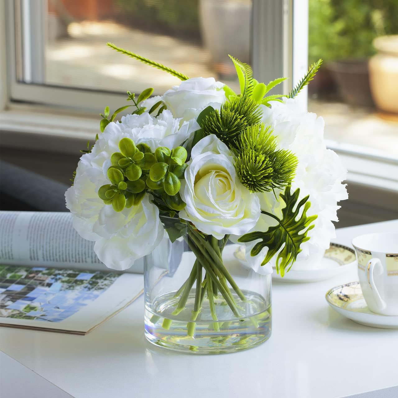 Enova Floral Clear Glass Cylinder Vase 6 x 6 Inches Round Flower Vase, Pillar Candle Hurricane Floating Candle Holder Vase, Small Floral Glass Vase for Decoration Home, Wedding Centerpiece (1 Piece)