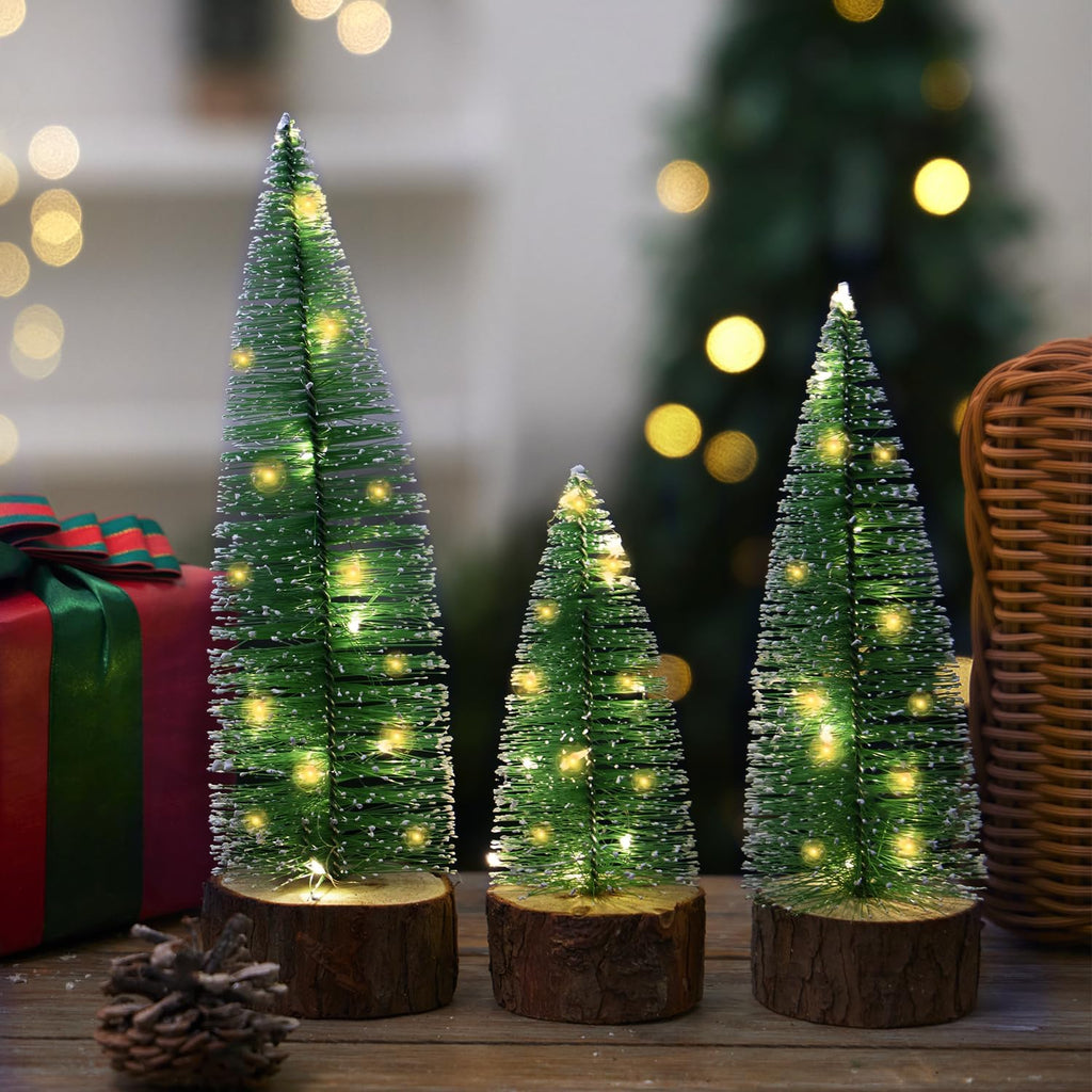 4Pcs Mini Christmas Trees with Light Small Artificial Bottle Brush Trees with Wooden Base Miniature Pine Tree Table Top Decoration for Party Home Xmas Holiday
