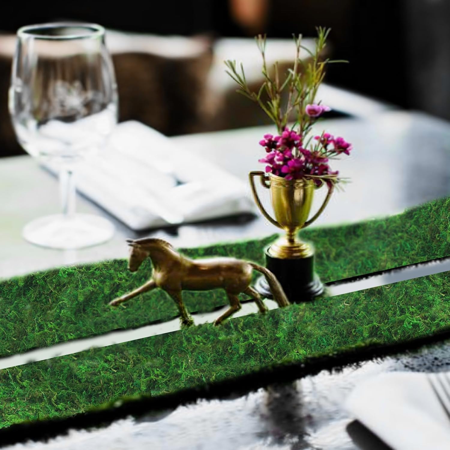 ACRYCS 2 Pcs Moss Roll Moss Table Runner Dried Moss Mat for Crafts 4" x 39" Green Moss Roll for Fairy Garden Wedding Woodland Preserved Moss Mat for Table Decoration Moss Carpet for Wall 10x100 cm