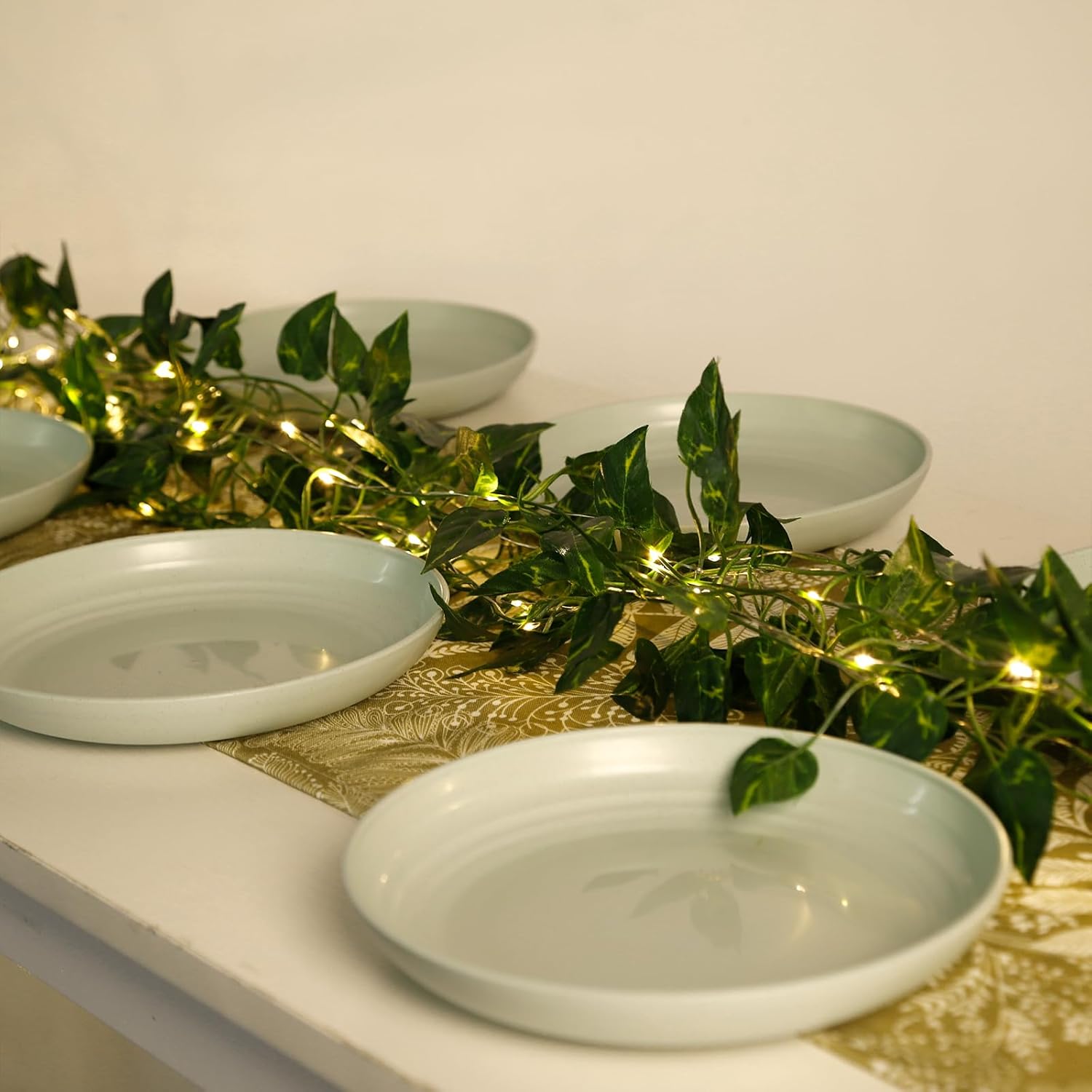 33ft 100 LED Pothos String Lights with Remote, Vine with Fairy Lights Battery Operated，Leaf for Bedroom Garden Party Wall Room Decor(Warm White)