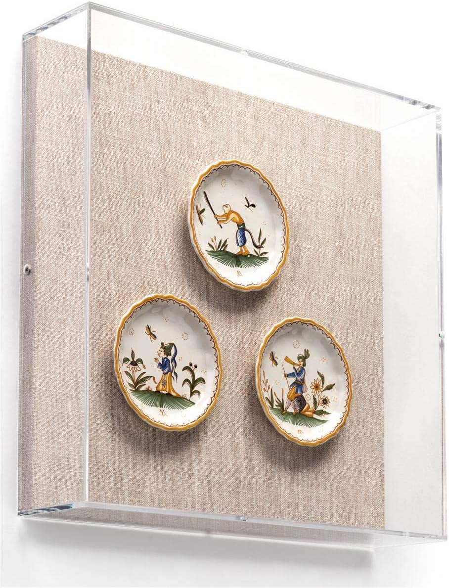 Displays2go 12 x 12 Inch Wall-Mounted Exhibit Case, Acrylic Vitrine - Tan (DCAWEC1212)