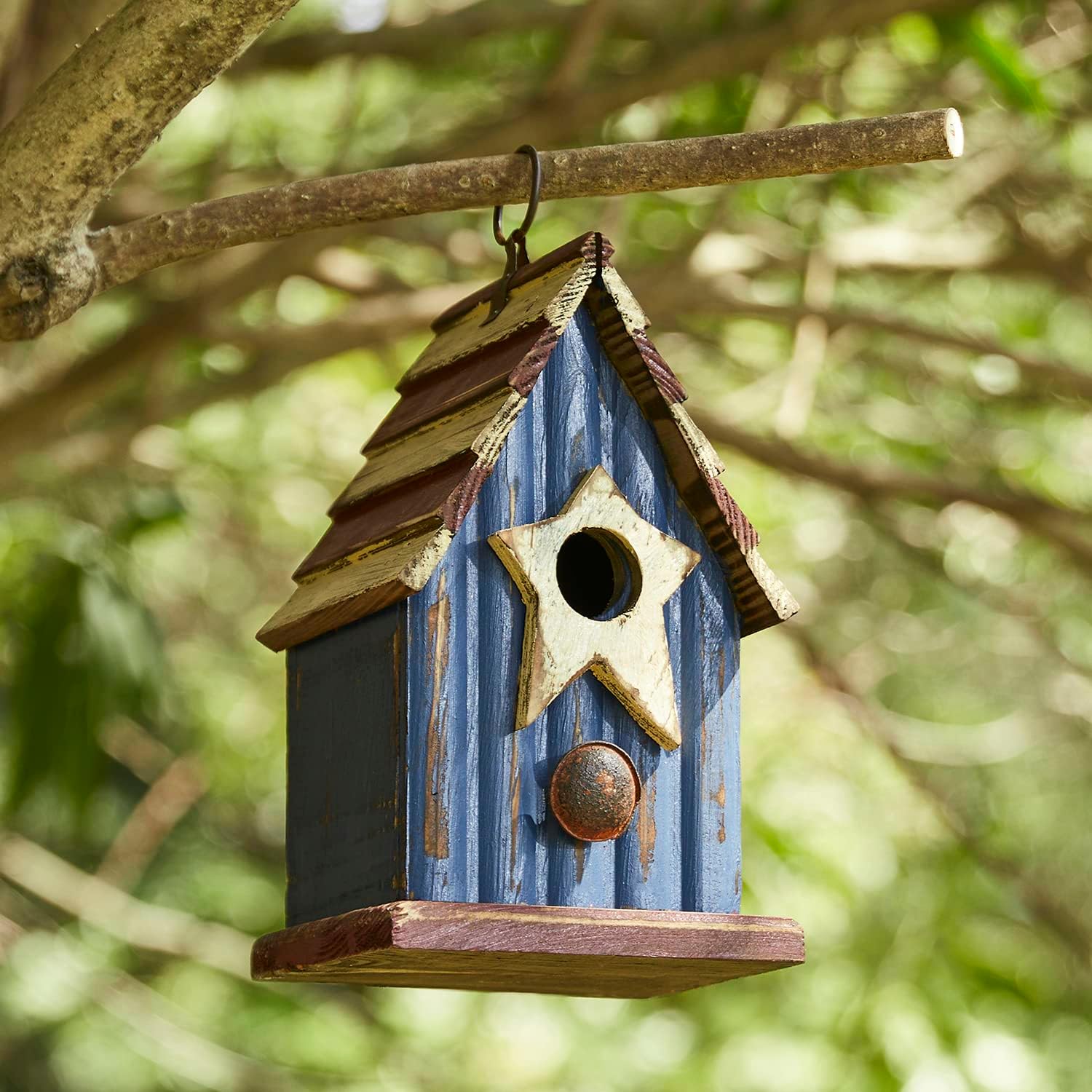 Glitzhome Rustic Patriotic Garden Distressed Wooden Decorative Bird House 9" H