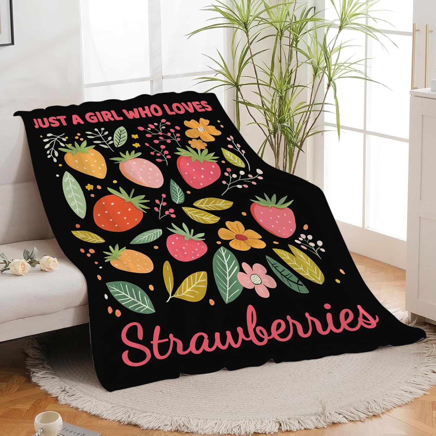 Just A Girl Who Loves Strawberries Throw Blanket Cute Strawberry Fruits Print Throw Blankets Gifts for Couch Sofa Bed Stuff Decor Soft Cozy Fleece Plush Warm Flannel Bedding for Lover 40"x50"