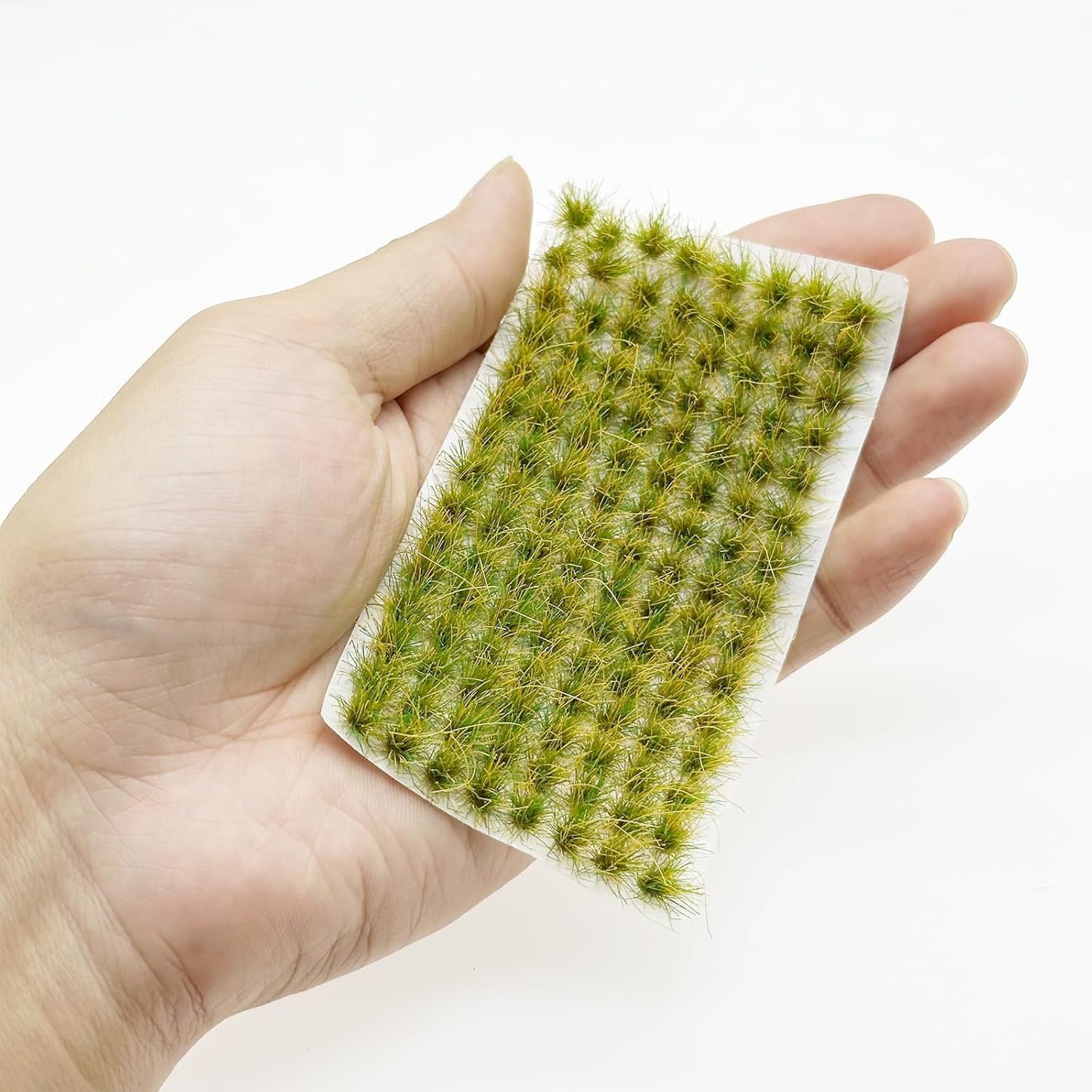 Woohome 120 PCS Bushy Tufts Static Grass Tuft Model Grass Tuft for DIY Miniature Train Landscape Terrain Railway Scenery Decorations, Yellowish