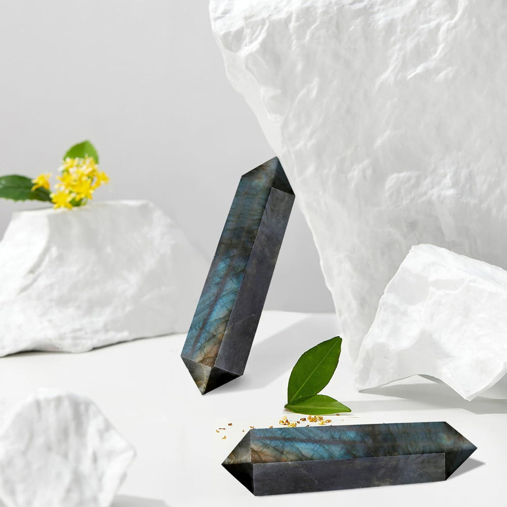 YATOJUZI 3.5" Labradorite Healing Crystals Wand Natural Crystals and Healing Stones Large Hexagonal Labradorite Crystal Points for Meditation Divination Reiki Energy Balancing 1PCS