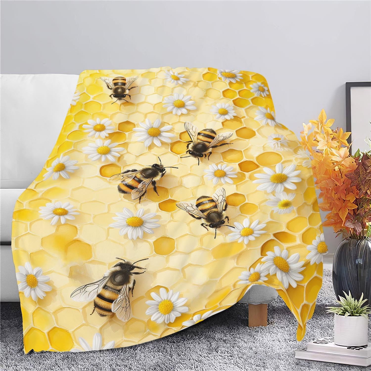Bee Blanket Honey Bee Throw Blanket Gifts for Girls Women Kids Boys Adults Men Super Soft Cozy Plush Fluffy Fuzzy Fleece Blanket Home Decor 40''X50''