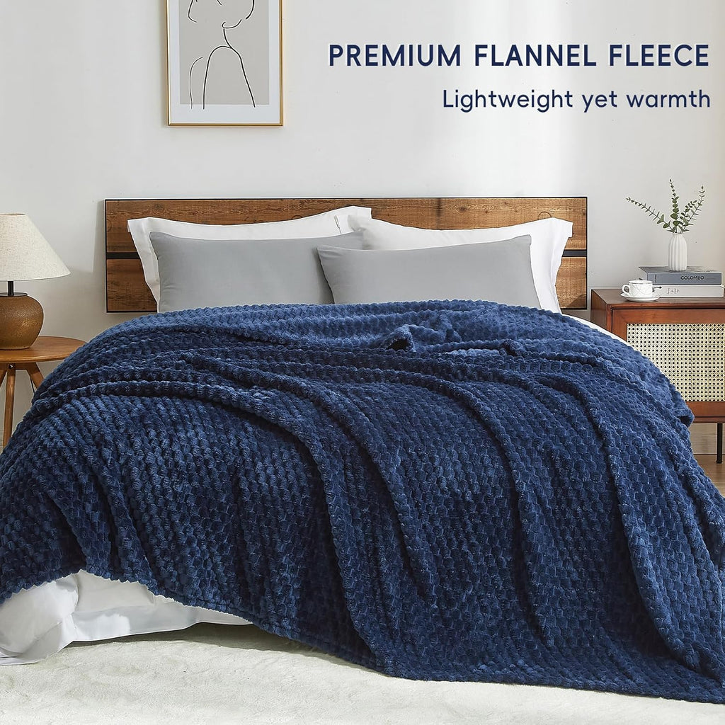 PHF Ultra Soft Flannel Fleece Blanket King Size, Lightweight 3D Jacquard Fleece Blanket, No Shedding, No Pilling, Luxury 340GSM Aesthetic Fluffy Cozy for Bed Room Decor, 108"x90", Navy Blue