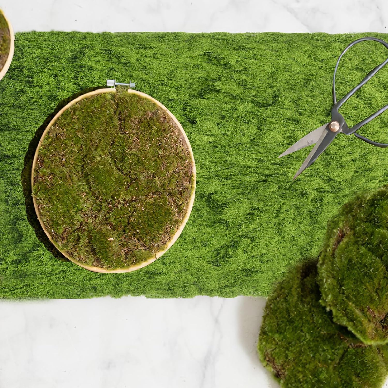 FAICOIA Fake Moss for Crafts 39" x 39" Faux Moss for Plants Indoor Artificial Moss for Decorating Green Faux Grass for Planters Crafts DIY Table Centerpieces Fairy Garden Floral Wedding 100 x 100cm