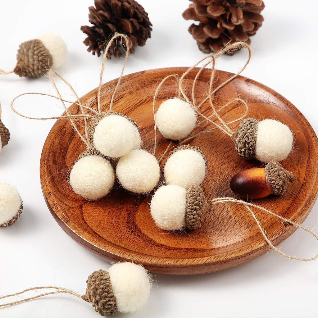 Boao 18 Pcs Felt Acorn Ornaments Christmas Wool Pom Acorn Ball Decor Hanging Pine Cone Garland with 32.8 ft Rope for Tree Fall Thanksgiving Woodland Farmhouse Mantel Wall Decor