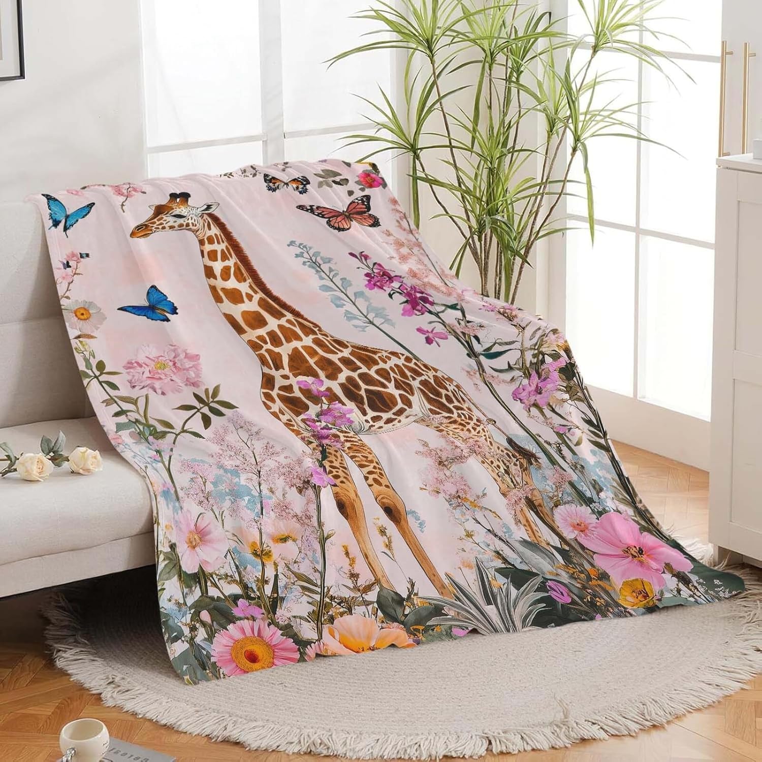 Giraffe Throw Blanket Giraffe Stuff Gifts for Kids Girls Boys Adults Women Man Soft Cozy Warm Plush Fluffy Fuzzy Fleece Blanket Decor 40''X50''