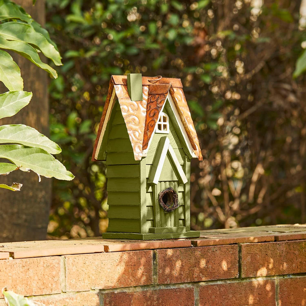 Glitzhome Bird Houses for Outdoors, Hand Painted Distressed Wooden Bird House Hanging Garden Birdhouse for Outside, Decorative Birdhouses for Bluebird Hummingbird Wren Finch Cardinals Cedar 12" H