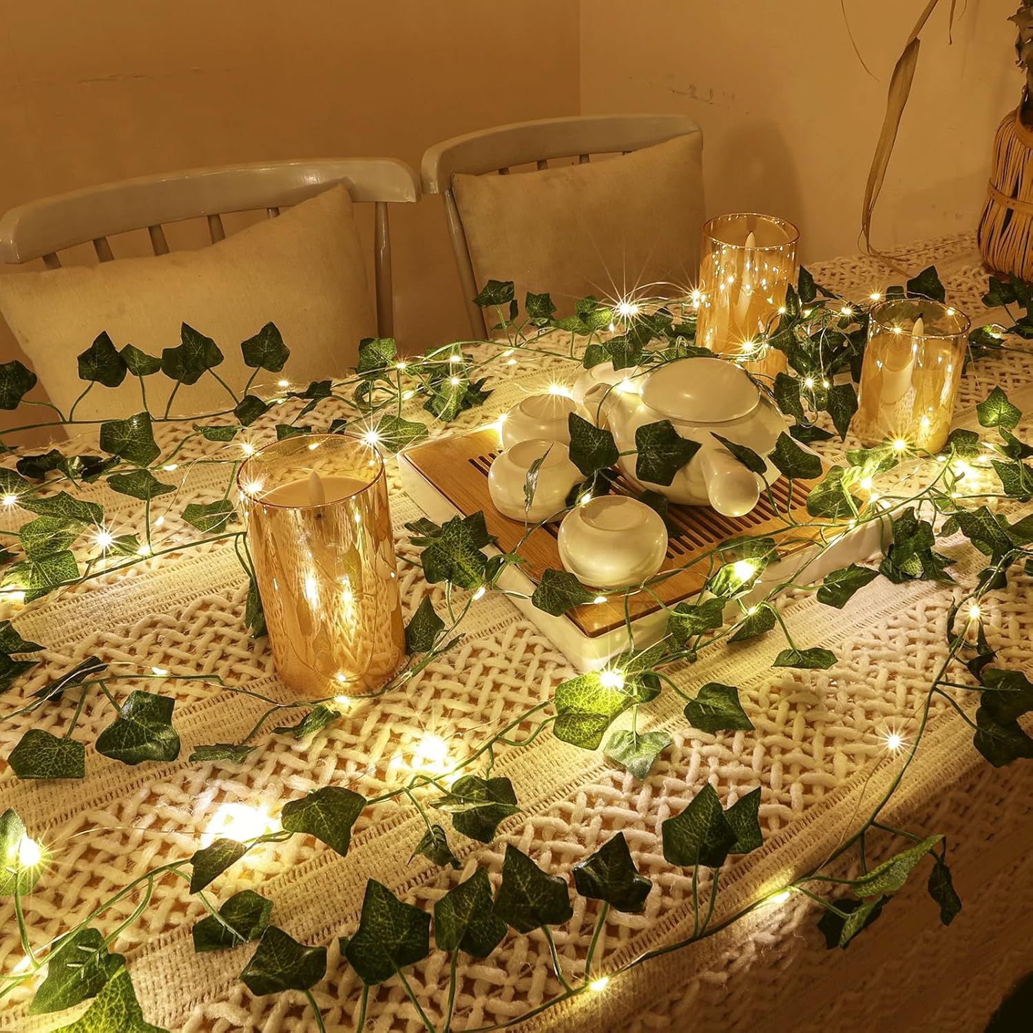 2 Pack 6.56 Ft Vine Lights Green Ivy Vines String Lights Battery Operated, 40 LEDs Battery Powered Artifical Garland Plant Leaves with Light for Bedroom Holiday Patio Decor (Warm White)