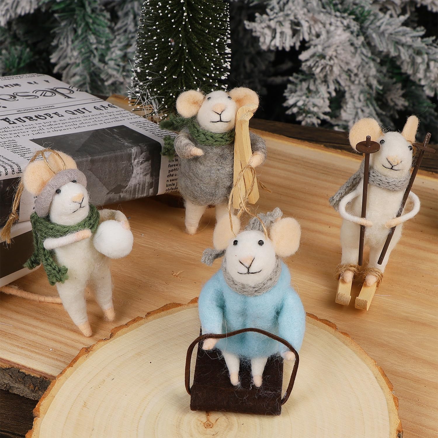 Juegoal Felt Skiing Mice Ornaments Set of 4, Winter Xmas Wool White Mouse Hanging Decor, Felt Animal Crafts Woodland Cute Christmas Tree Wreath Decor for Home Party Supplies