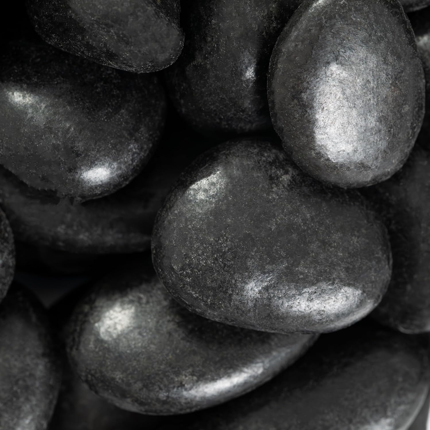MSI Decorative Polished Black Pebbles, 0.4 inch, 40 lb. Bag (55 Bags/Pallet)