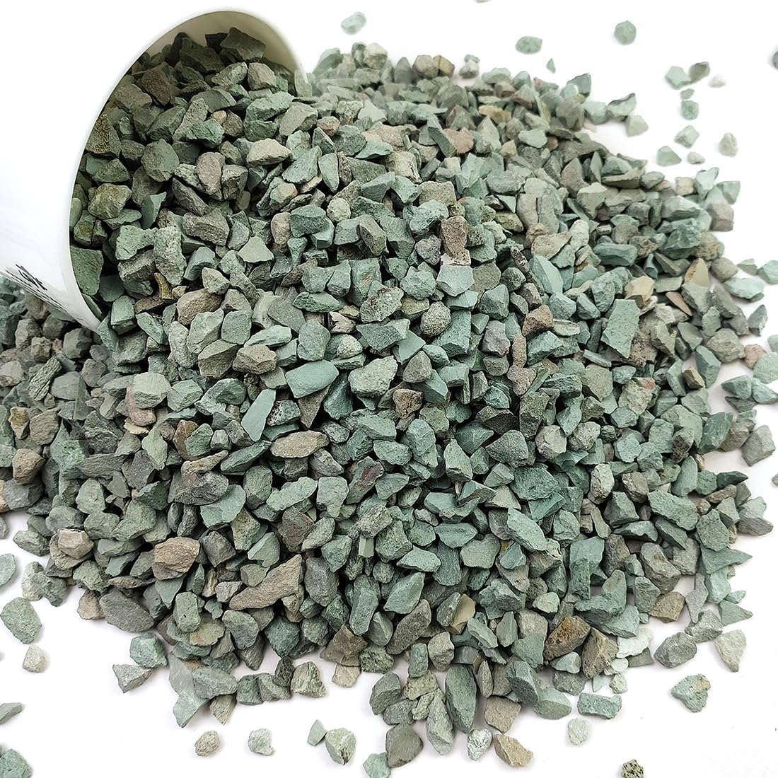 Succulents and Cactus Green Zeolite Rocks, Decorative Stones Pebbles for Indoor Plants, Bonsai, Fairy Gardening, Vases Fillers, Terrarium, 10lb