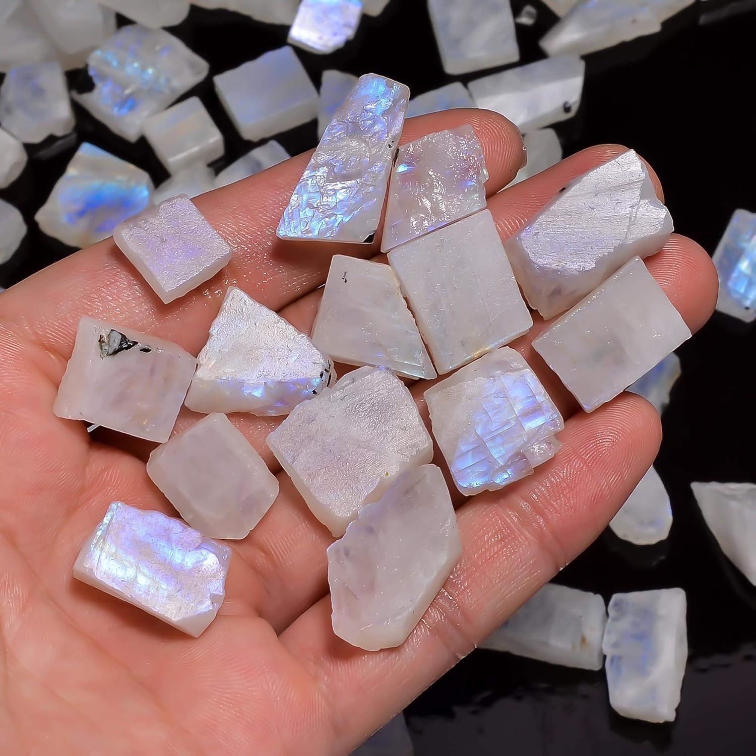100 carats Natural Blue Flash Raw Moonstone Crystal Rough Gemstone Crystals, Rock, Jewelry Making Supplies, Chakra Healing, Meditation, Art-DIY Stone, 6 to 8pcs