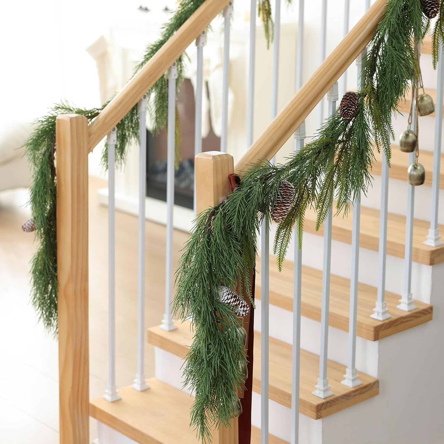 MIZII Christmas Garlands 6 Feet Artificial Pine Garland with Pinecone Real Touch Pines Vine Greenery Garland Christmas Decorations for Xmas Fireplace Mantle Home Decor Indoor Outdoor (Pine Garland)