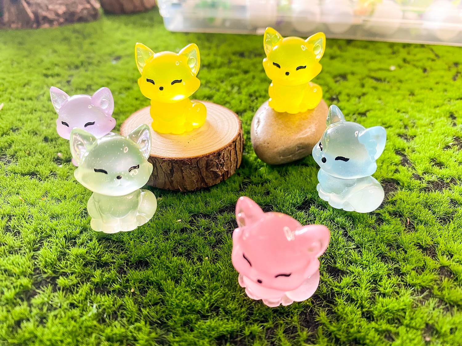 30PCS Mini Fox Decor for Dollhouse Resin Animal Tiny for Crafts Micro Miniature Foxs for Fairy Garden Dollhouse Micro Landscaping Decoration (Fox 2)