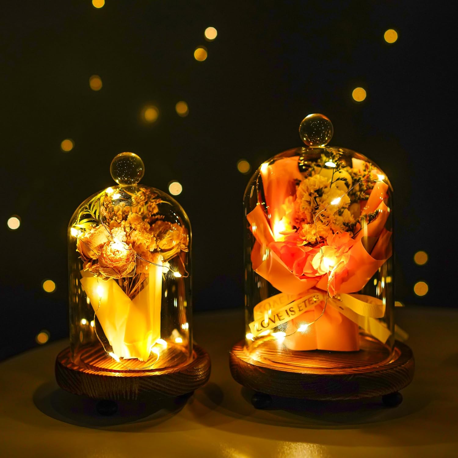 ZEERSHEE Pack 2 Clear Glass Dome with Wooden Base Glass Display Cloche Bell Shape Dome for Antique Collectibles Specimens Plants Dustproof Christmas Gift for Women（3.7*6.4in,3*5.6in