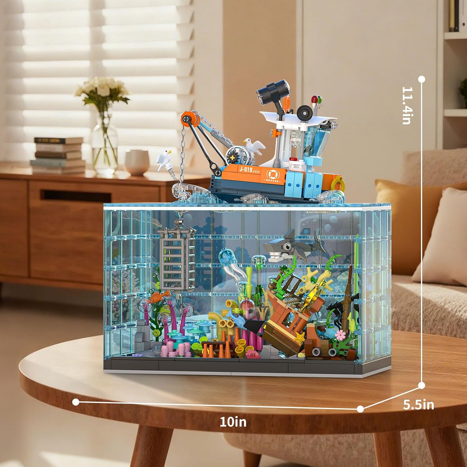Fish Tank Building Set for Adults, 830PCS Deep Sea Aquarium Building Block Sets with Boat, Compatible with Lego, Education Toys with Shark and Jellyfish, Gift for Kids,Boys and Girls Age 14+