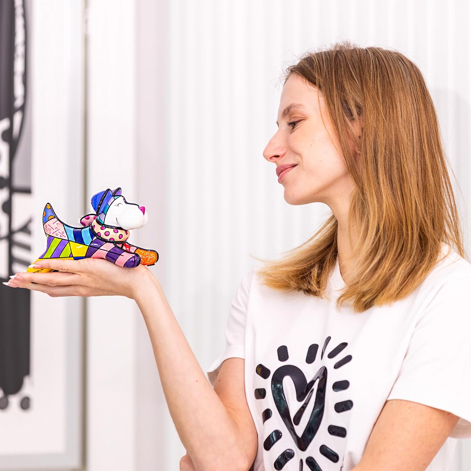 Britto Collectible Figurine - Iconic Art Figurine, Decorative Displays for Modern Home Decor | Designed by Iconic Artist Romero (Central Park Dog)
