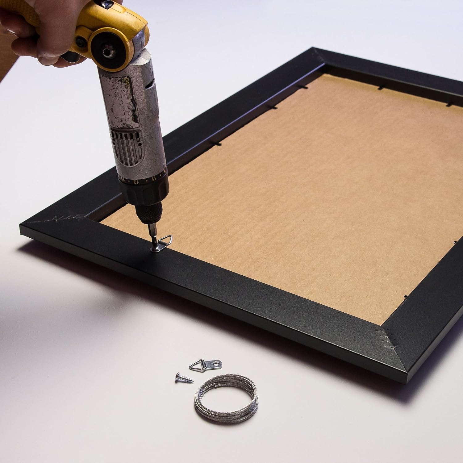 Craig Frames 74066 24 by 36-Inch Picture Frame, Smooth Distressed Finish, 2-Inch Wide, Antique Gold
