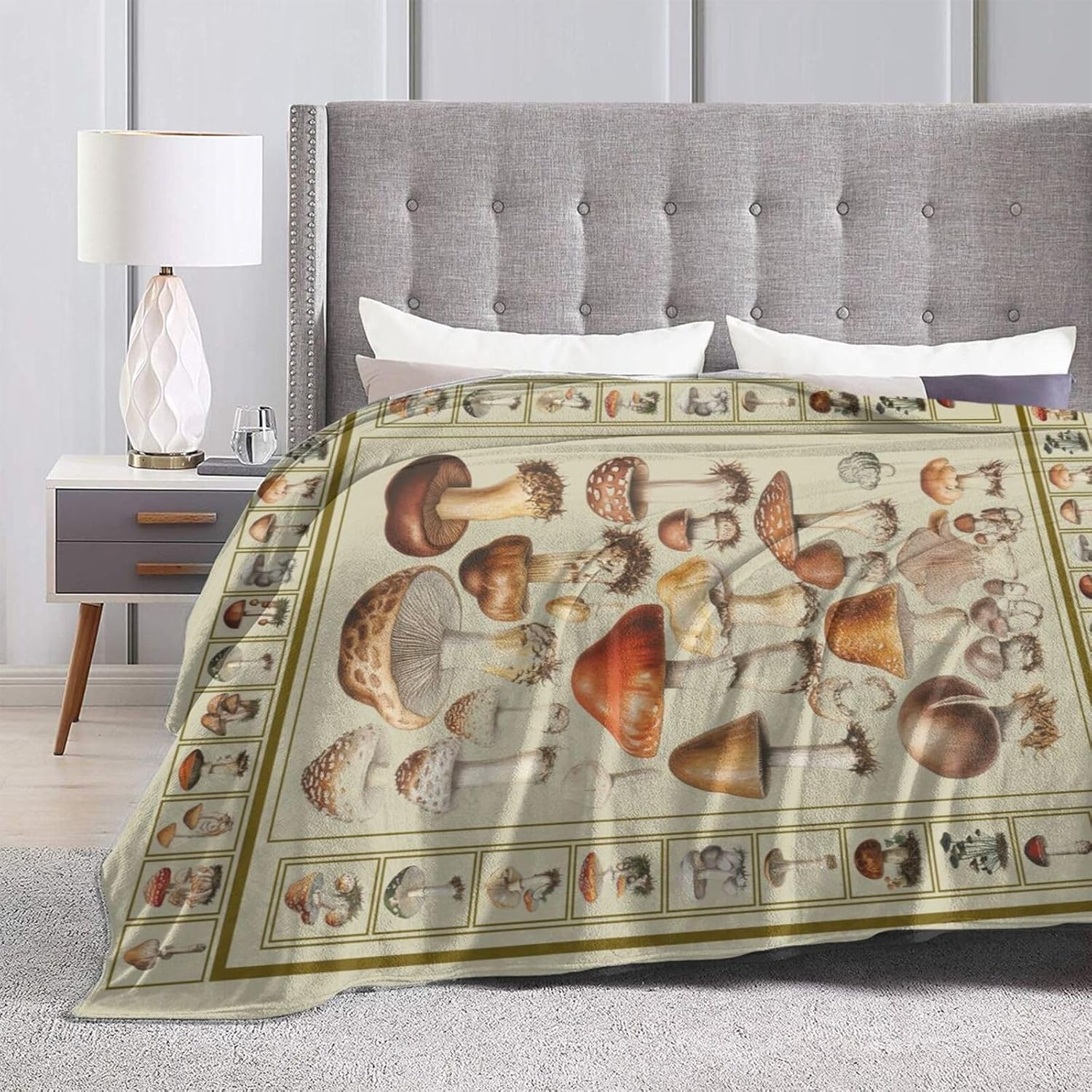 Mushroom Blanket Mushrooms Throw Blanket Flannel Stuff Merch Cozy Decor Fleece Plush Fuzzy Warm Soft Lightweight Bedding Gifts for Lover Girls Women Men Boy Couch Sofa 80"X60"