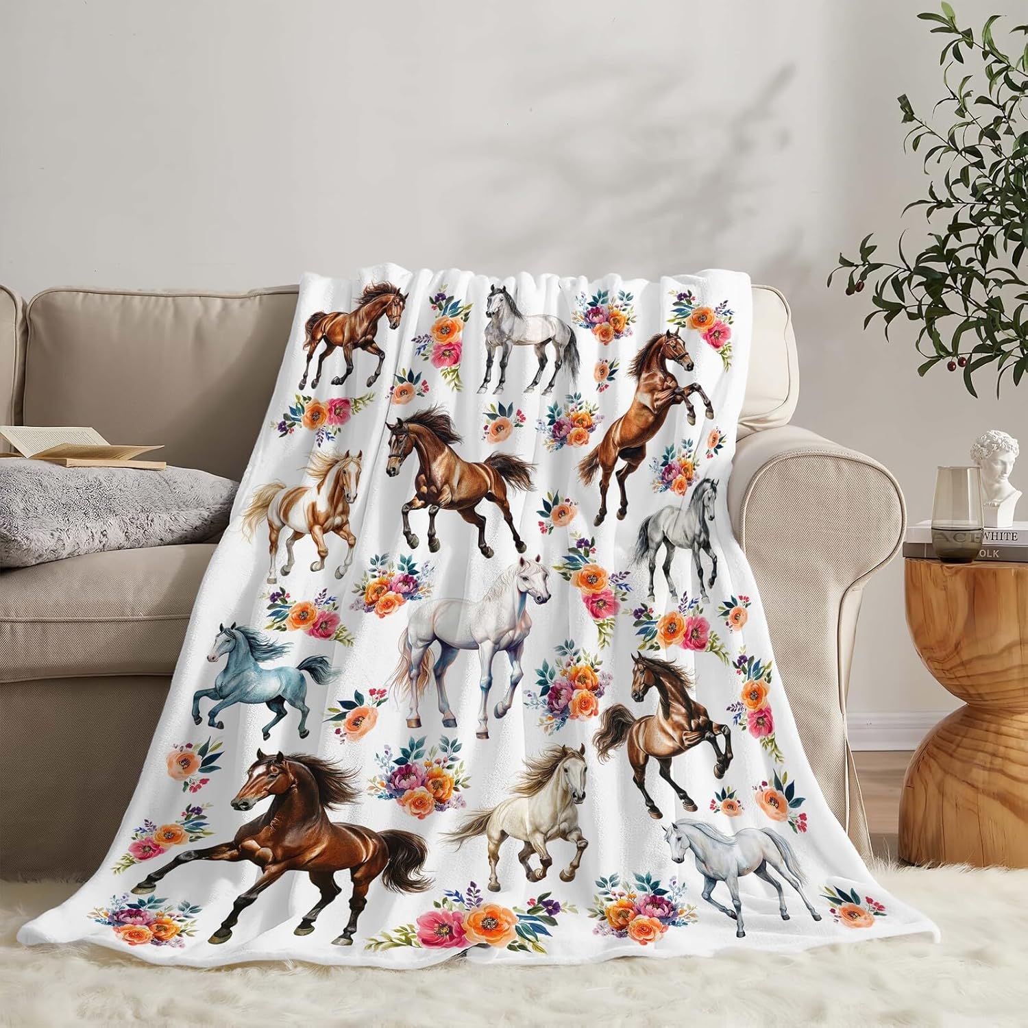 Horse Throw Blanket Horse Blanket Gifts for Girls Women Men Boys Kids Adults Super Soft Cozy Plush Fluffy Fuzzy Fleece Blanket Home Decor 50''X60''