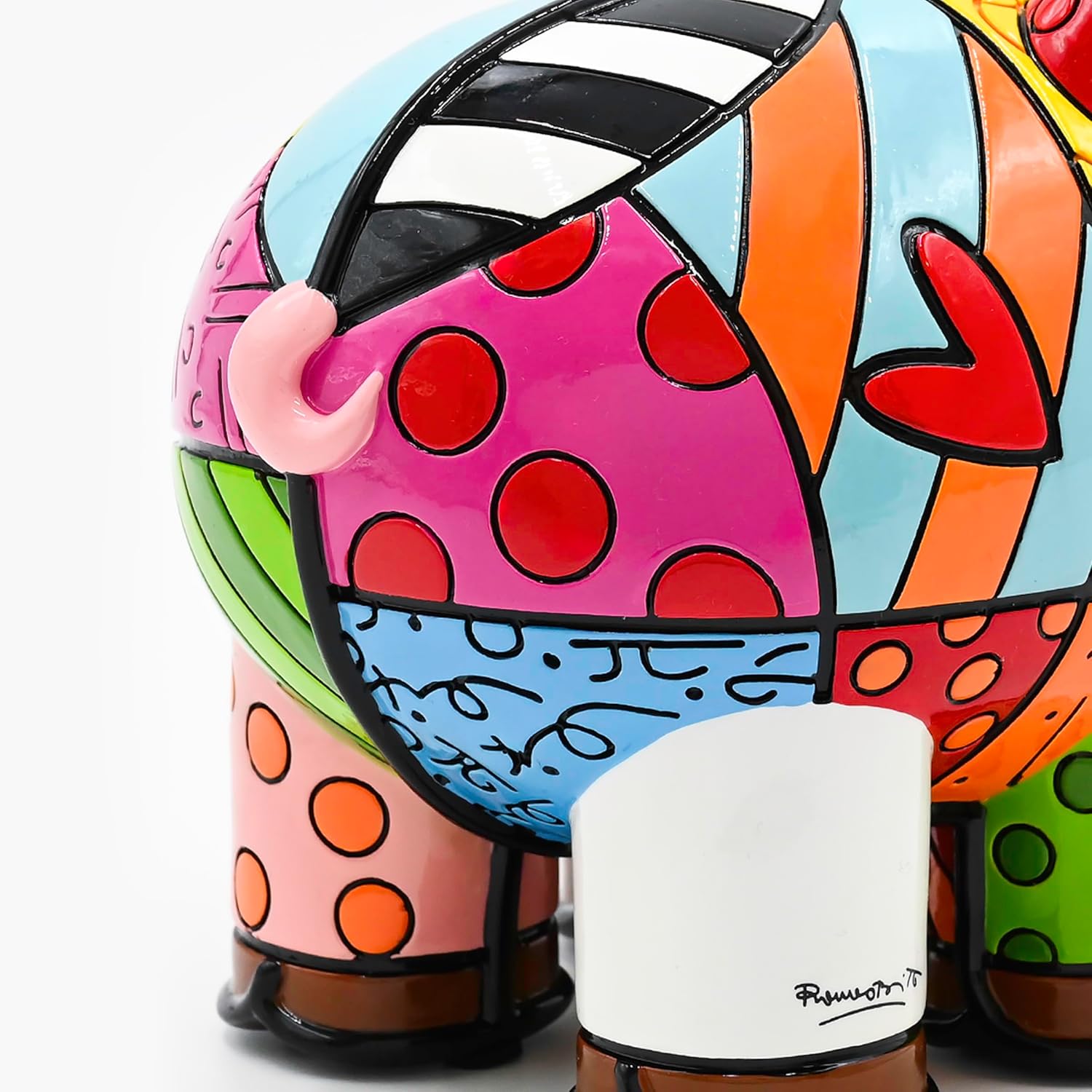 Britto Collectible Figurine - Iconic Art Figurine, Decorative Displays for Modern Home Decor | Designed by Iconic Artist Romero Royal Pig (Multicolor)