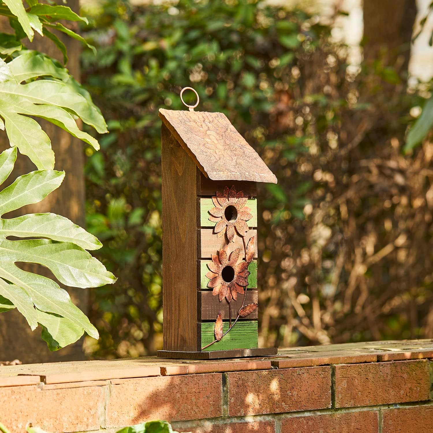 Glitzhome Bird Houses for Outside, 14.45" H Wooden Garden Hanging Bird House Two-Tiered Distressed with Flowers Decorative Birdhouse for Outdoors