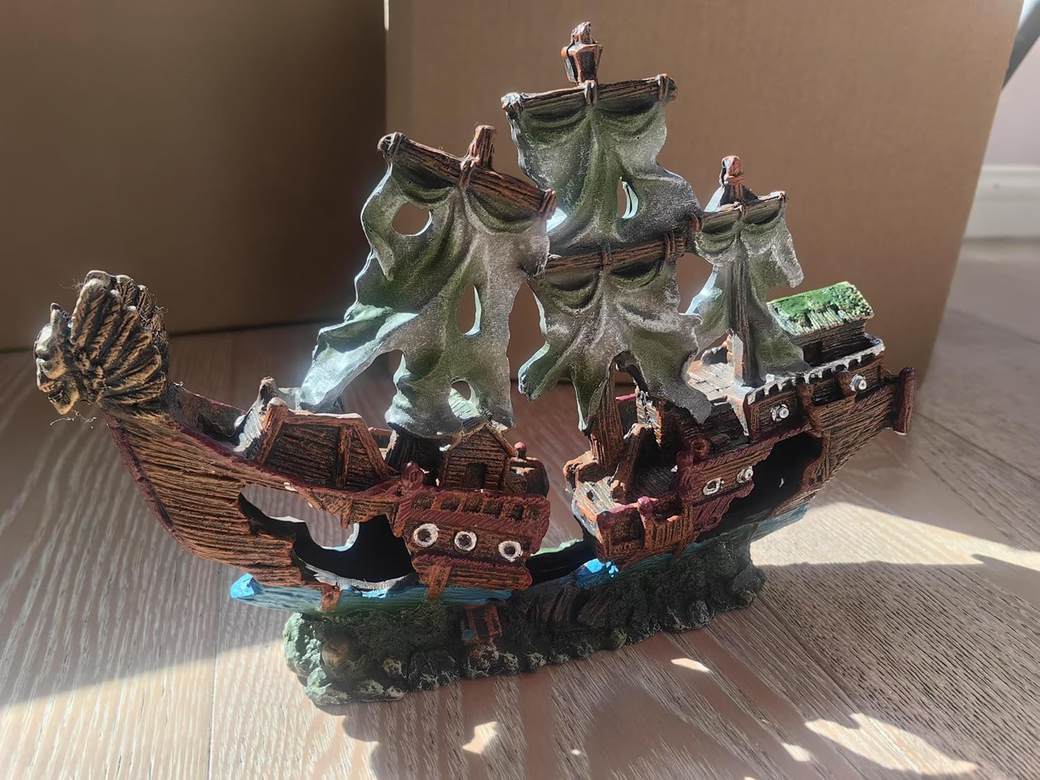 Ulifery Aquarium Boat Shipwreck Sunken Pirate Ship Resin Fish Tank Decorations Aircraft Carrier for Betta