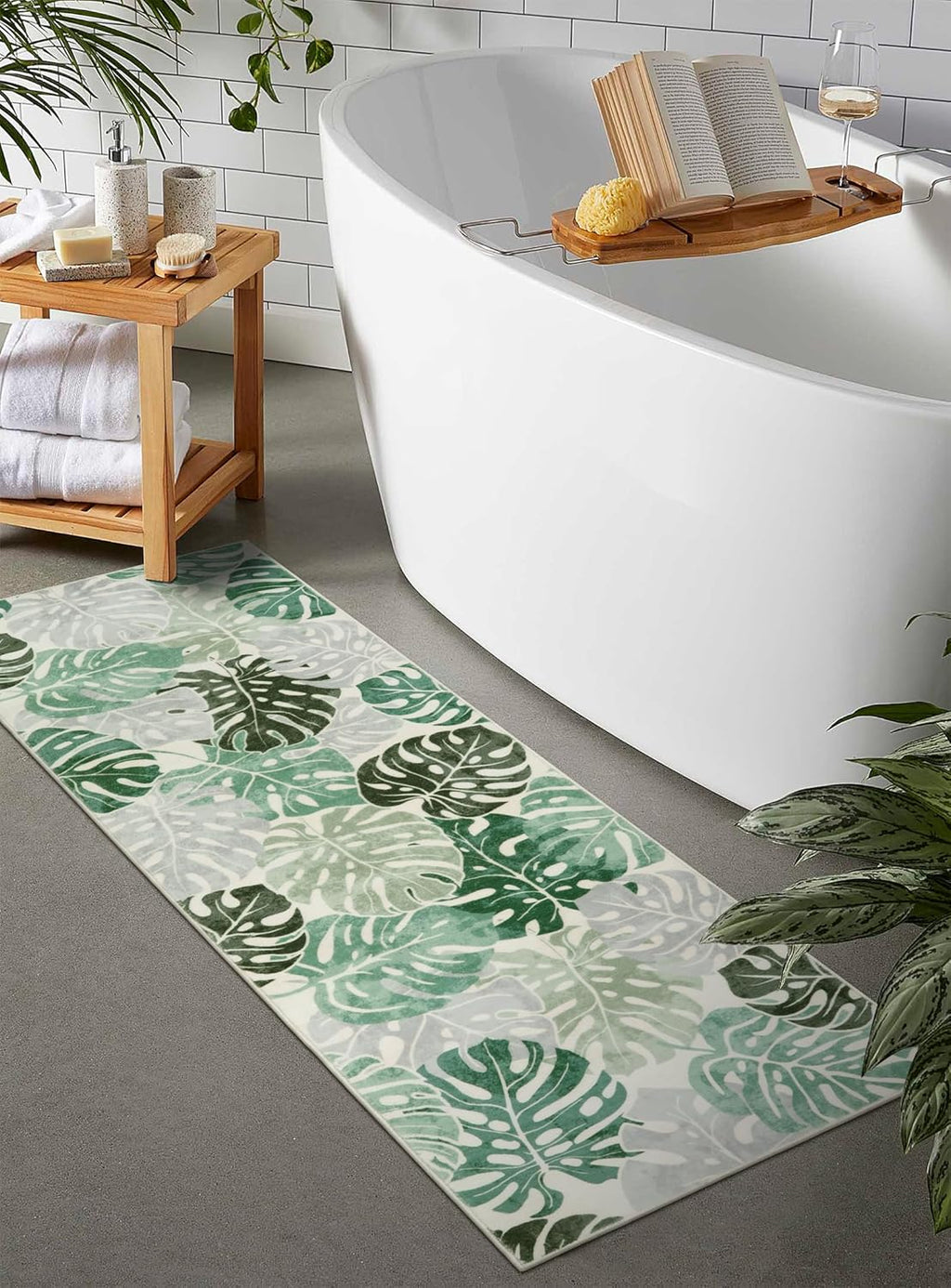 Wonnitar Leaf Washable 2x6 Rug Runner, Tropical Green Bathroom Rugs Runner Kitchen Carpet, Non-Slip Monstera Plant Non-Shedding Low Pile Accent Mat for Hallway Bedroom Closet