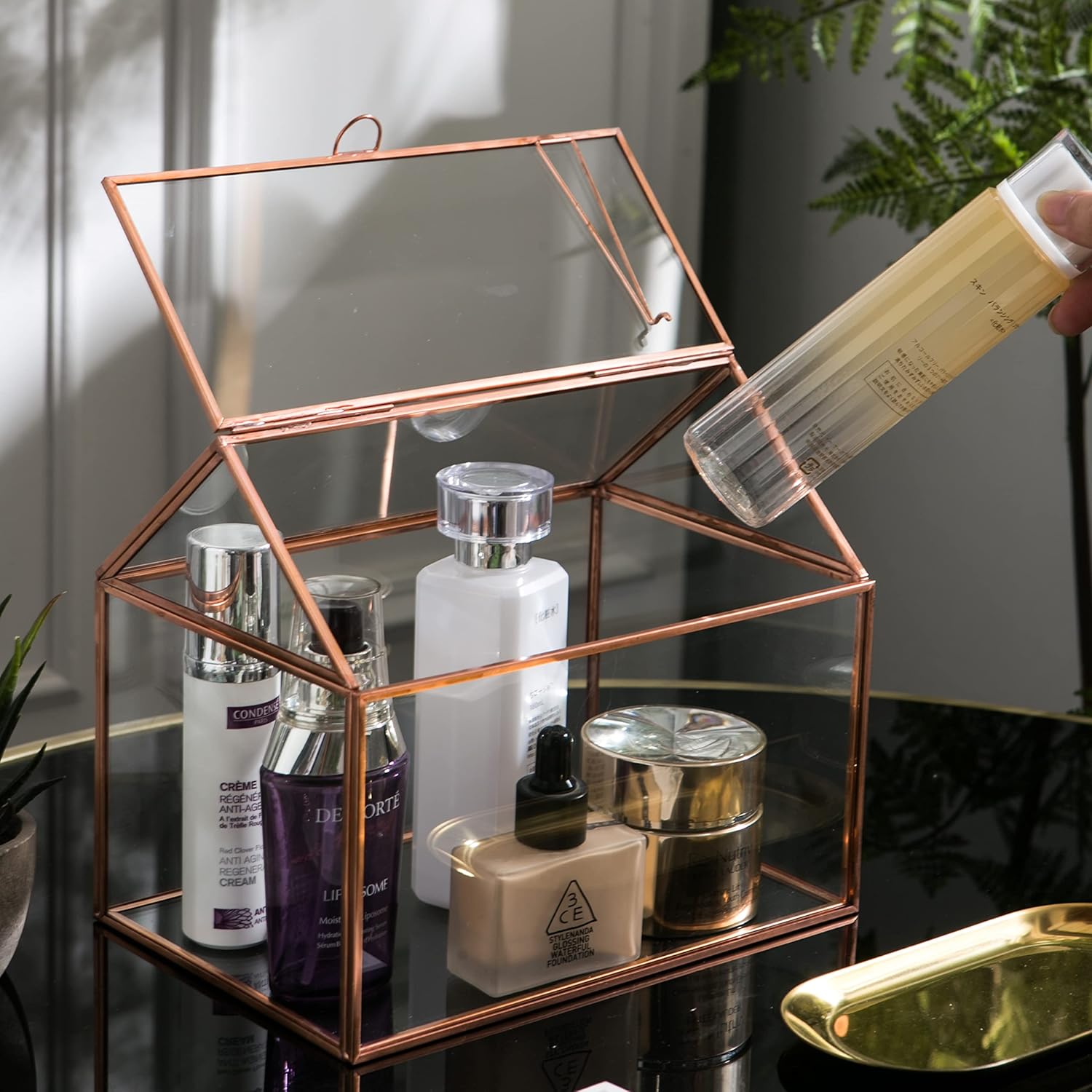 House Shape Close Glass Geometric Terrariumn Tabletop Succulent Plant Garden Geo Planter Moss Fern Swing Lid Reptile, Flower Pot for Plants Succulent, Air Plant (Rose Gold)