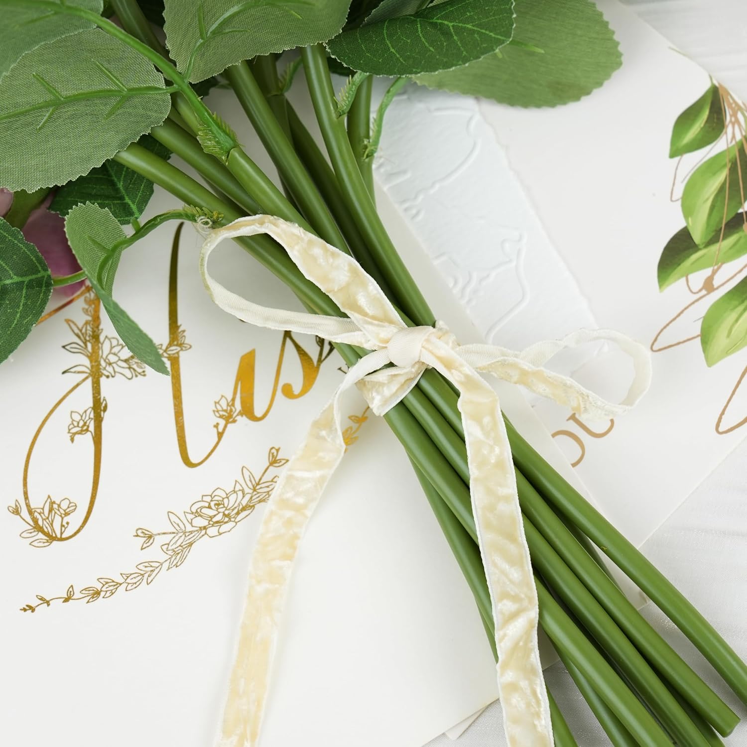 MAYREEL Ivory Crushed Velvet Ribbon 3/8 Inch Thin Light Cream Vintage Ribbon for Flower Bouquet Gift Wrapping Wedding Invitations Crafts Christmas Decorations Party 25 Yards