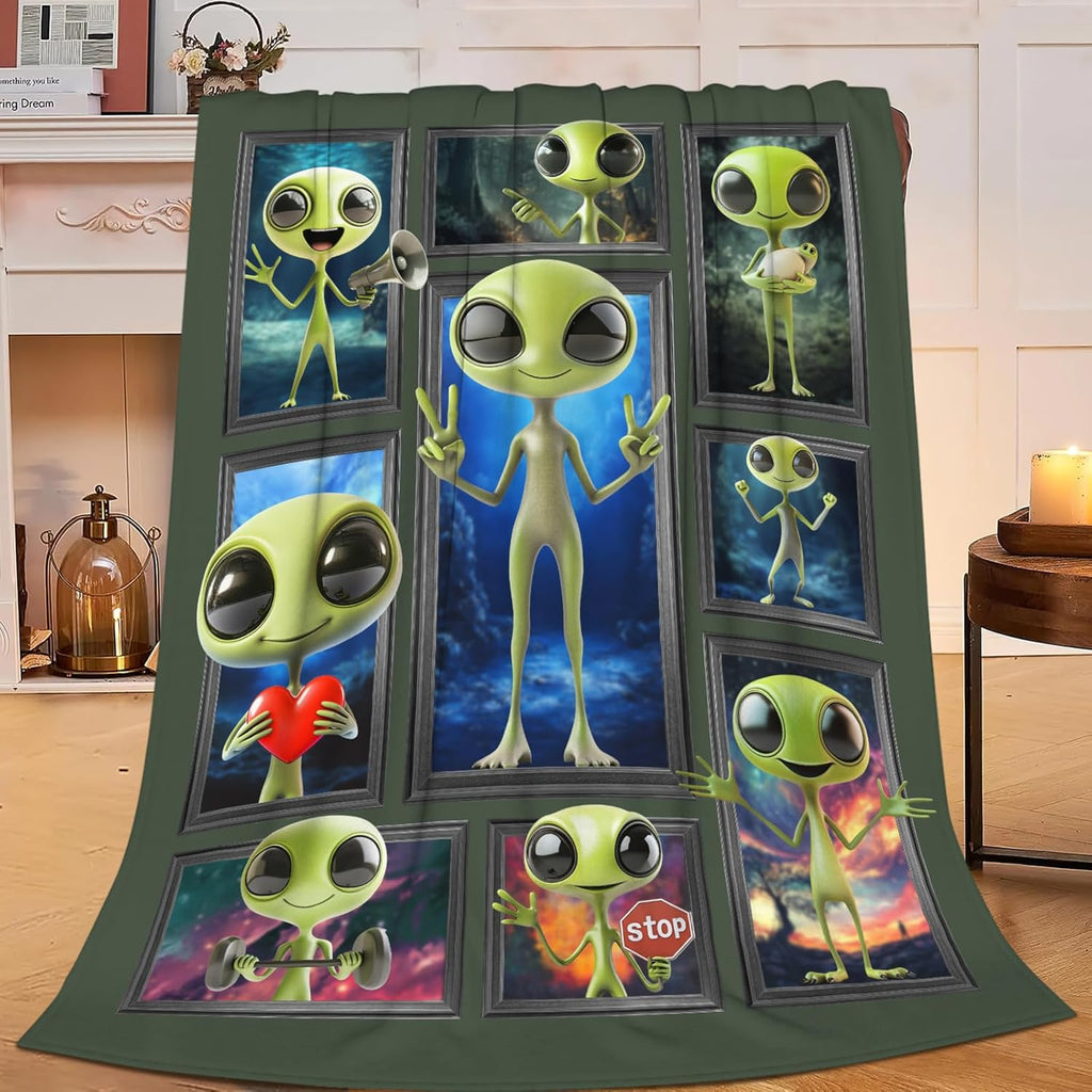 Alien Throw Blanket Space Print Throw Blankets Gifts for Couch Sofa Bed Stuff Decor Lightweight Soft Cozy Fleece Plush Warm Flannel Bedding for Lover Men Women Boys Girls 60"x80"