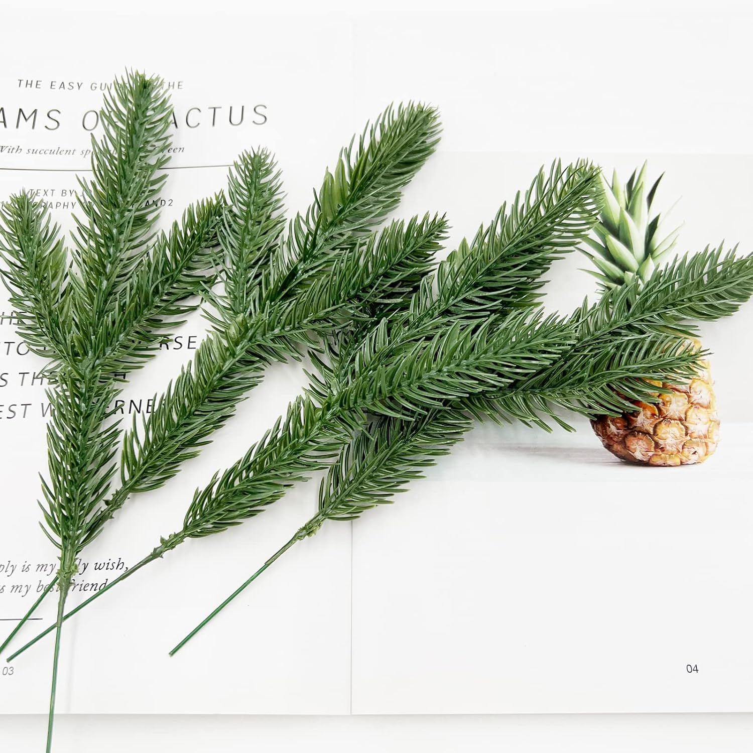 Hananona 100 Pcs Artificial Pine Branches Green Plants Pine Needles DIY Accessories for Garland Wreath Christmas and Home Garden Decor (100, Green)