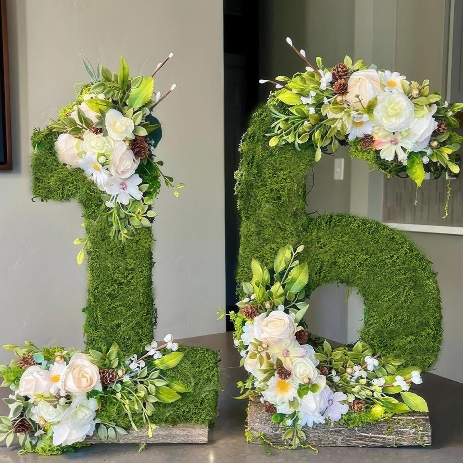 2 Pcs Fake Moss Table Runner Rolls for Decoration 4" x 47" Artificial Moss for Plants Indoor Green Faux Grass for Planters Crafts DIY Table Centerpieces Fairy Garden Floral Wedding 10 x 120cm