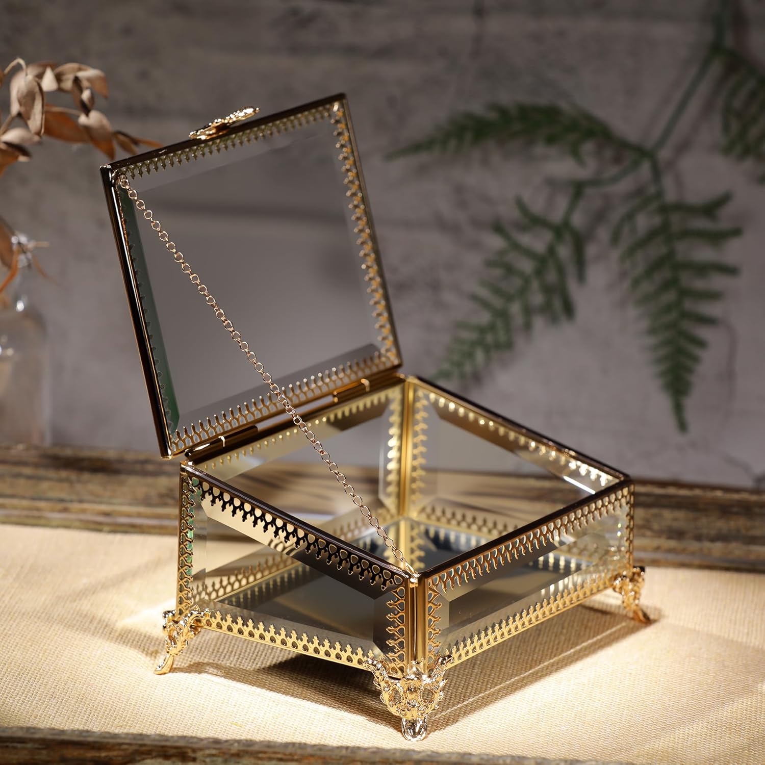 Glass Vintage Jewelry Box Keepsake storage Trinket Ring Display Box Home Decor Beveled Clear Glass Box Organizer (5.7x4.3x2.7Inches)