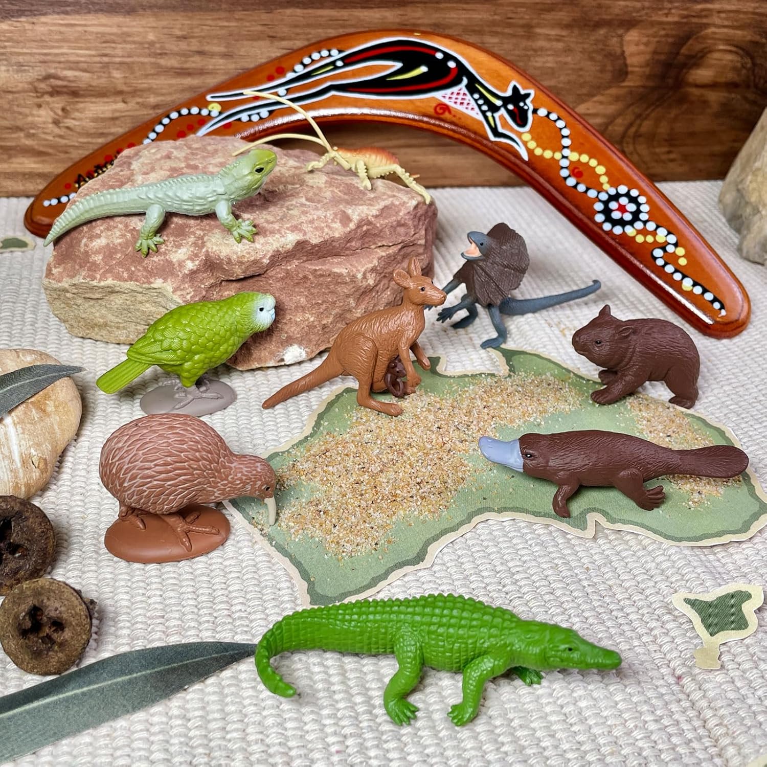 Safari Ltd. Australian Continent Toy Figures | TOOB Collection | Non-Toxic and BPA Free | Toy Animals | Suitable for Ages 3 and Up