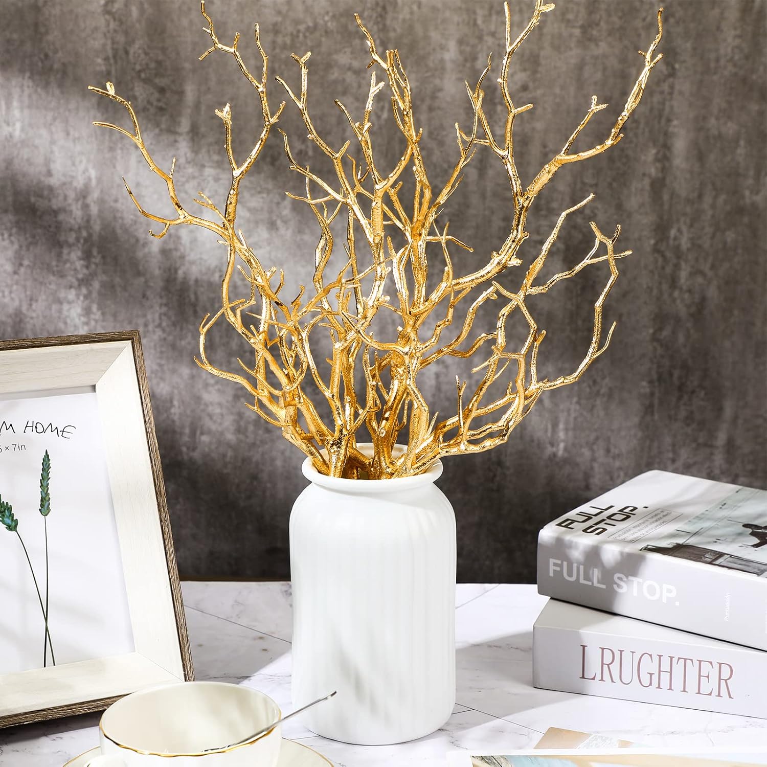 Geosar 13.8 Inch Small Manzanita Branches Plastic Faux Branches Artificial Antler Shaped Tree Branch Decorative Plant Twigs for Home Wedding Table Centerpiece Festival Decors(Gold,10 Pieces)