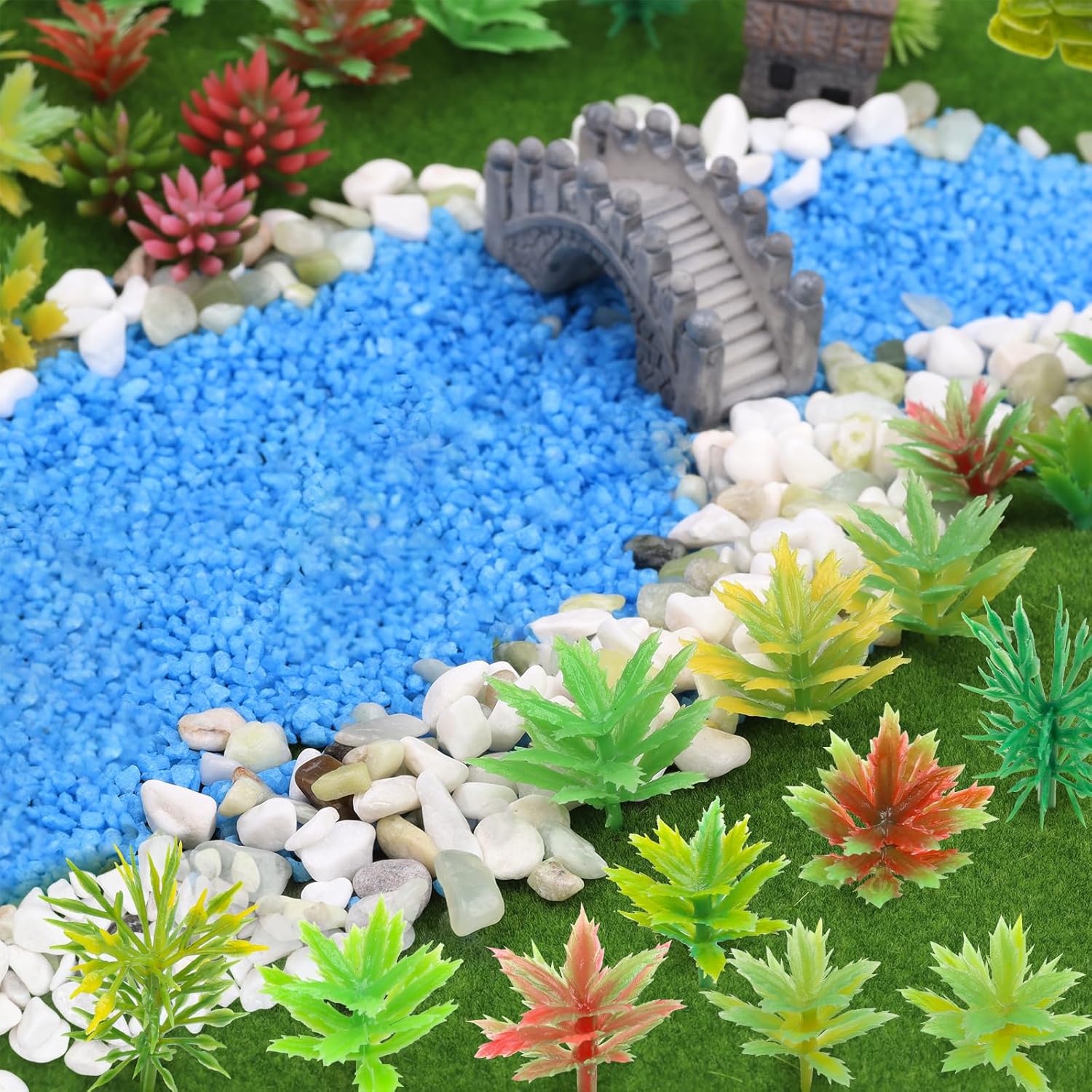 82pcs Model Plants Miniature Trees Train Scenery Rainforest Fairy Garden Accessories Model Railway River Sand Stone Artificial mini Plants Park Garden Scene Architecture Building Model
